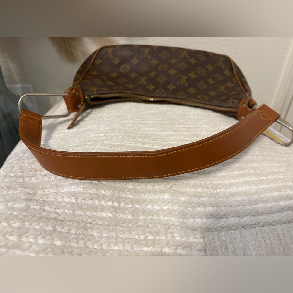 Louis Vuitton Vintage Brown Monogram Shoulder Bag - Picture 9 of 10
